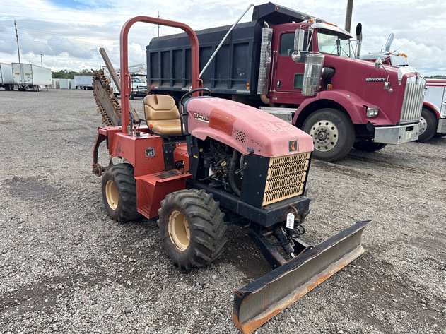 Image for 2008 DITCH WITCH RT40 TRENCHER