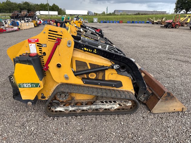 Image for 2022 VERMEER S925TX MINI SKID STEER