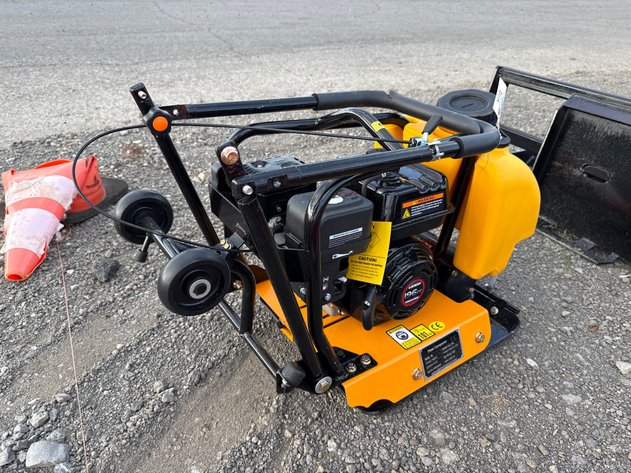 Image for C90T PLATE COMPACTOR