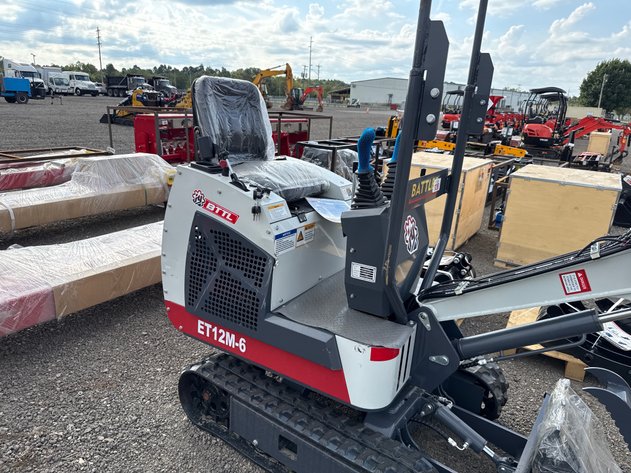 Image for BTTL ET12M-6 EXCAVATOR