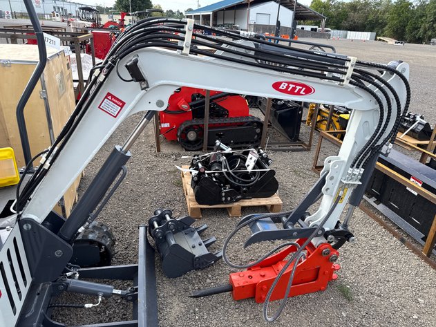 Image for BTTL ET15H-6 EXCAVATOR