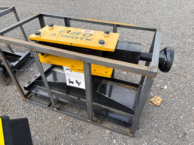 Image for AGT SKID STEER HYD POST DRIVER