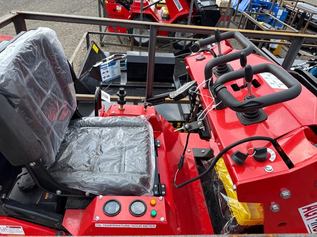 Image for 2026 AGT SDA-140T RIDE ON TRACK DINGO