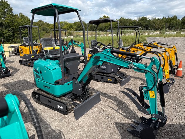 Image for CFG QK16R MINI EXCAVATOR