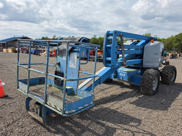 Image for 1999 GENIE Z-45/25 BOOMLIFT