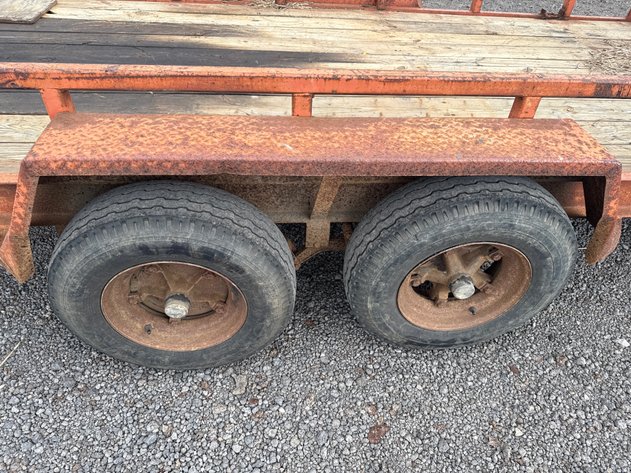 Image for 1995 14' PINTLE HITCH UTILITY TRAILER
