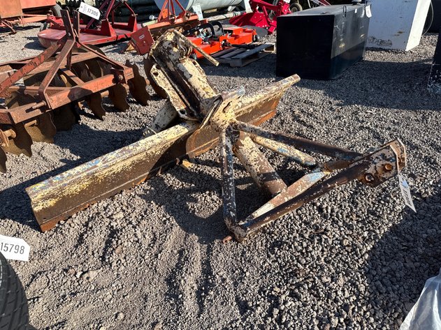 Image for 6' 3-POINT HITCH GRADER BLADE