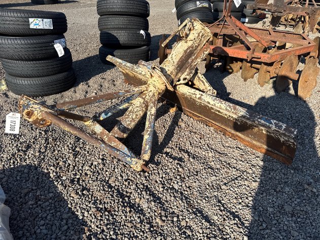 Image for 6' 3-POINT HITCH GRADER BLADE
