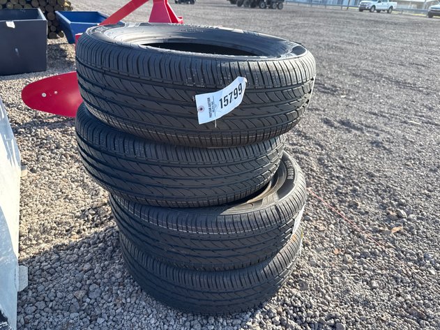Image for QTY(4) 205/60 R16 TIRES