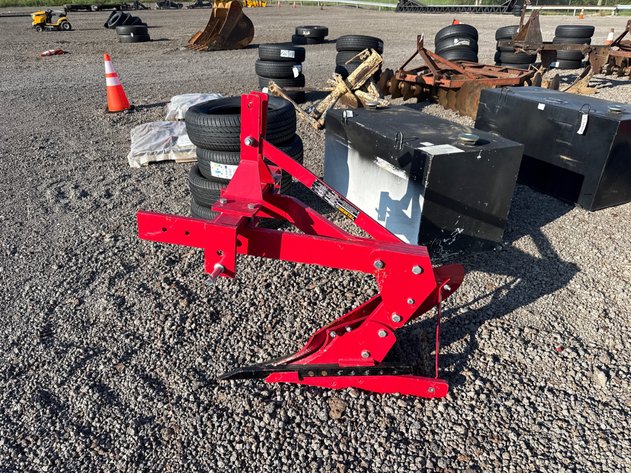Image for FIELD KING 3-POINT HITCH SINGLE BOTTOM PLOW