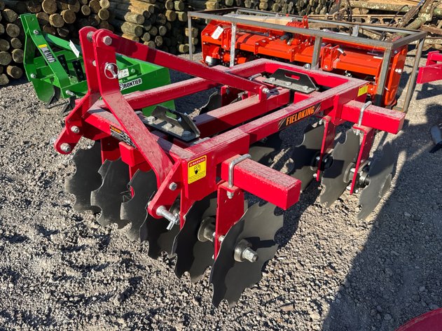 Image for FIELD KING 4' 3-POINT HITCH DISK HARROW