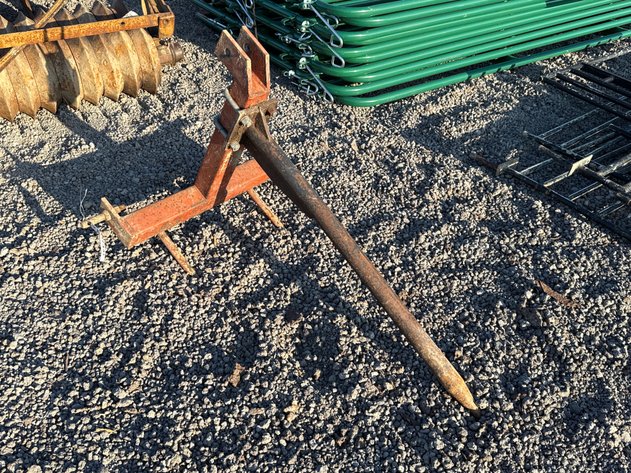 Image for 3-POINT HITCH BALE SPEAR