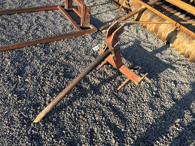 Image for 3-POINT HITCH BALE SPEAR