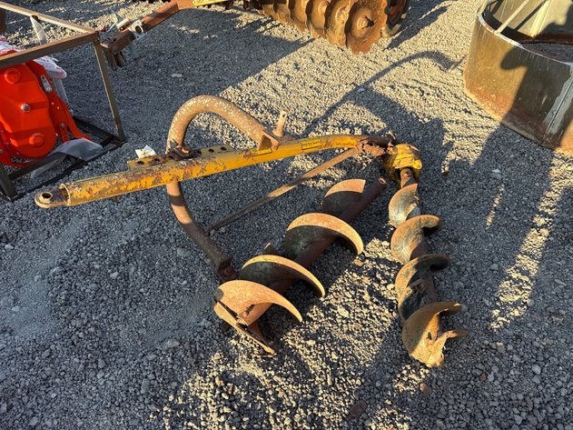 Image for LEINBACK 3-POINT HITCH POST HOLE AUGER