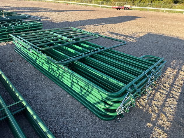 Image for QTY(10) 12' CORRAL PANELS