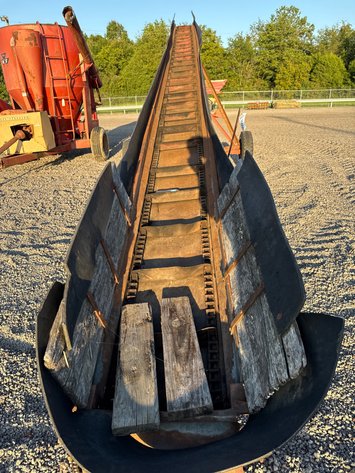 Image for 35' GRAIN ELEVATOR