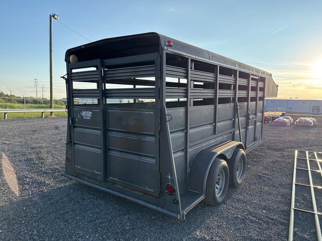 Image for 1998 DALTONS 16' GOOSENECK STOCK TRAILER