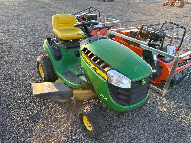 Image for JOHN DEERE D105 LAWN MOWER
