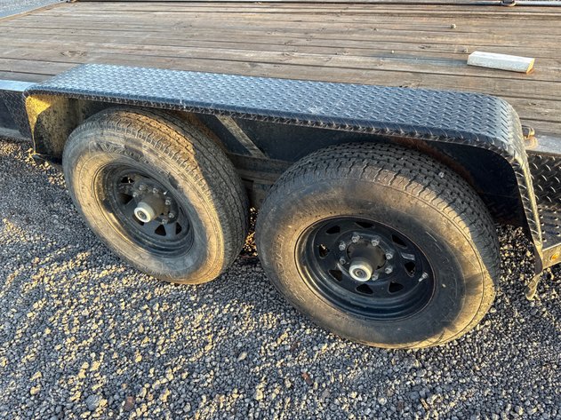 Image for 2022 DOWN 2 EARTH 34' BUMPER PULL TRAILER