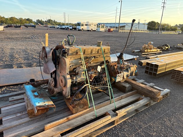 Image for CUMMINS ENGINE W/ 8LL MANUAL TRANS