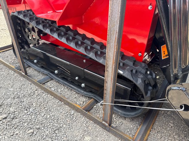 Image for 2026 AGT SDA-140T TRACK RIDE ON DINGO