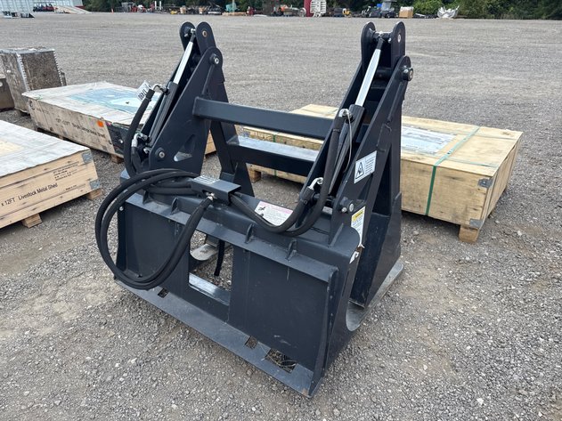 Image for LANDHONOR SKID STEER PALLET FORK GRAPPLE