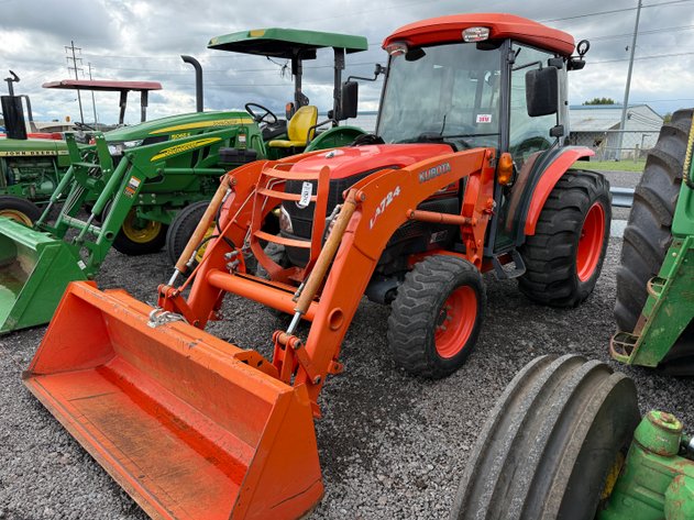 Image for KUBOTA L3940 TRACTOR