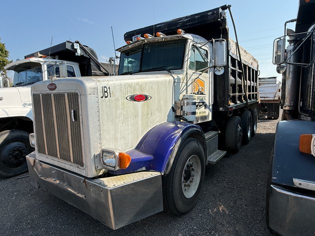 Image for PETERBILT 379 TRI AXLE DUMP TRUCK
