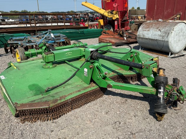Image for JOHN DEERE MX10 10' PULL TYPE ROTARY CUTTER