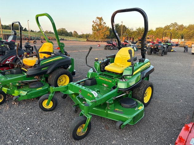 Image for JOHN DEERE Z520A ZERO TURN MOWER