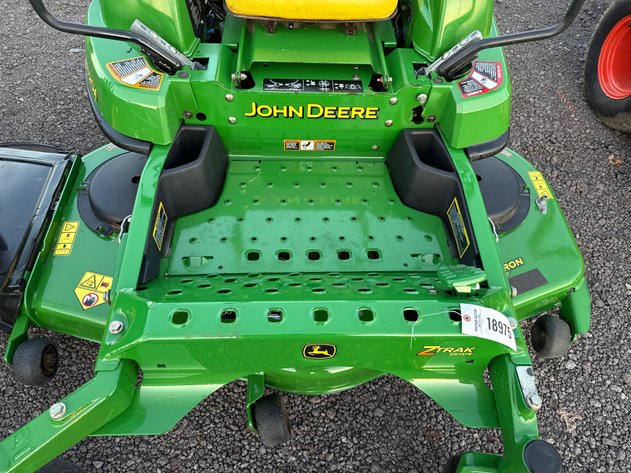 Image for JOHN DEERE Z520A ZERO TURN MOWER