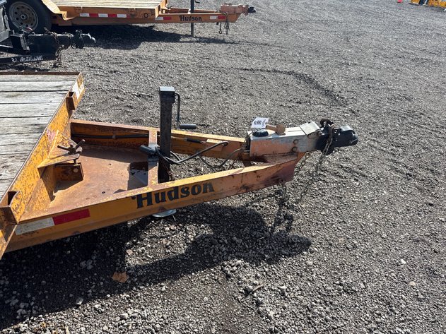 Image for 2009 HUDSON 16' BUMPER PULL TILT DECK TRAILER