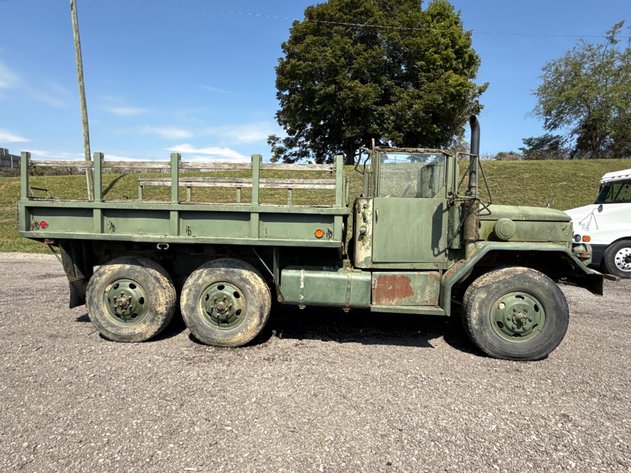 Image for 1986 DEUCE AND A HALF FLAT BED TRUCK