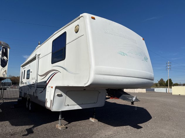 Image for 2002 KEYSTONE 32' 5TH WHEEL CAMPER
