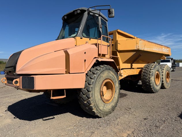 Image for CASE 325B ARTICULATED DUMP TRUCK