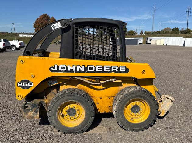 Image for JOHN DEERE 250 SKID STEER