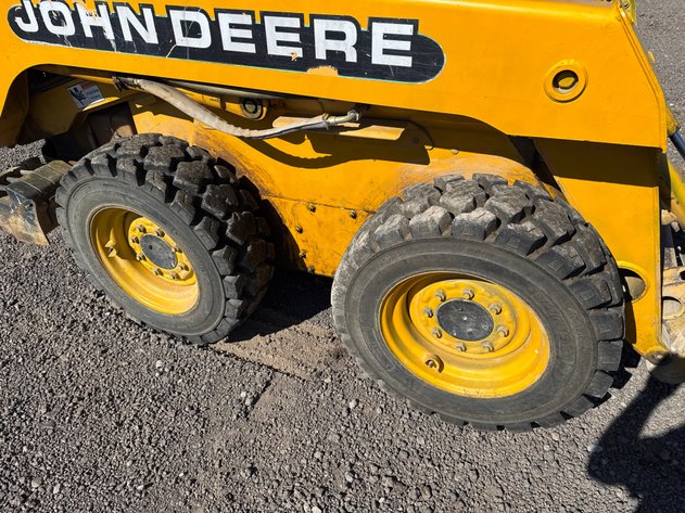 Image for JOHN DEERE 250 SKID STEER