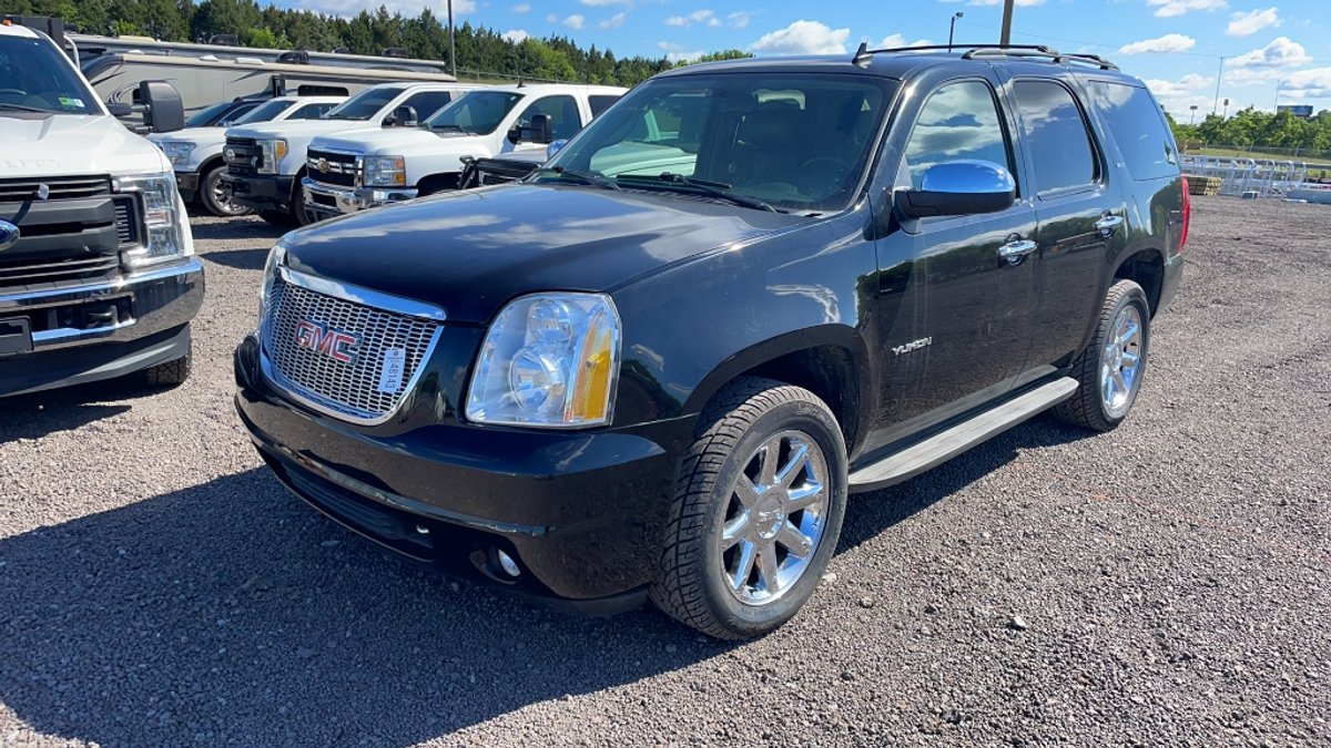 2014 GMC YUKON SUV