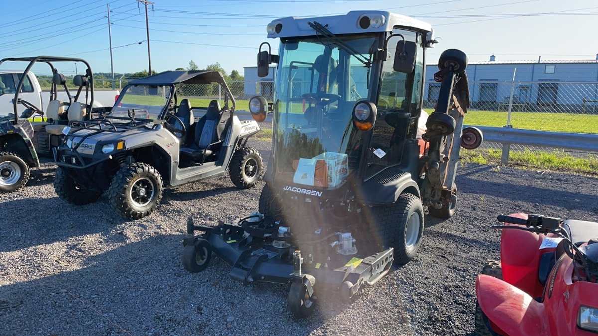 JACOBSEN HR600 LAWN MOWER