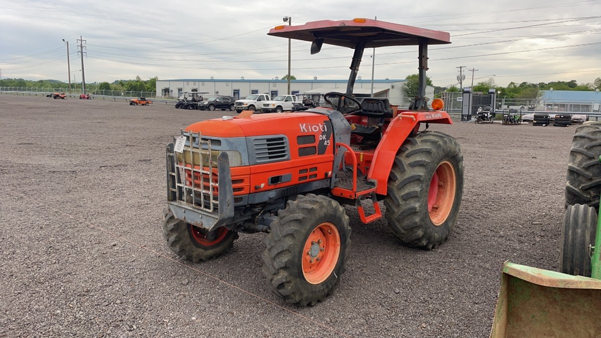 KIOTI DK45 TRACTOR