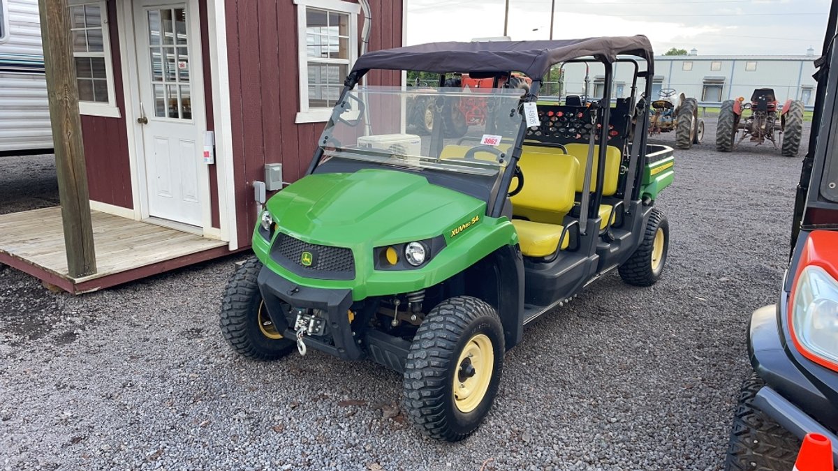 JOHN DEERE XUV 550 UTV