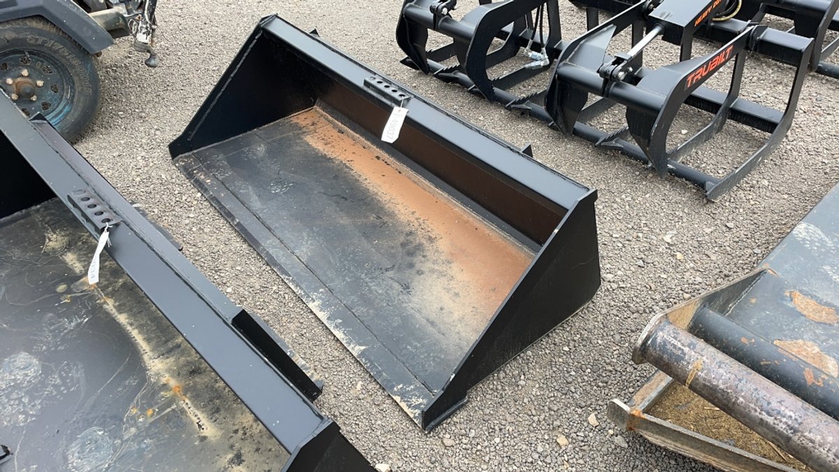 66" SKID STEER SMOOTH BUCKET
