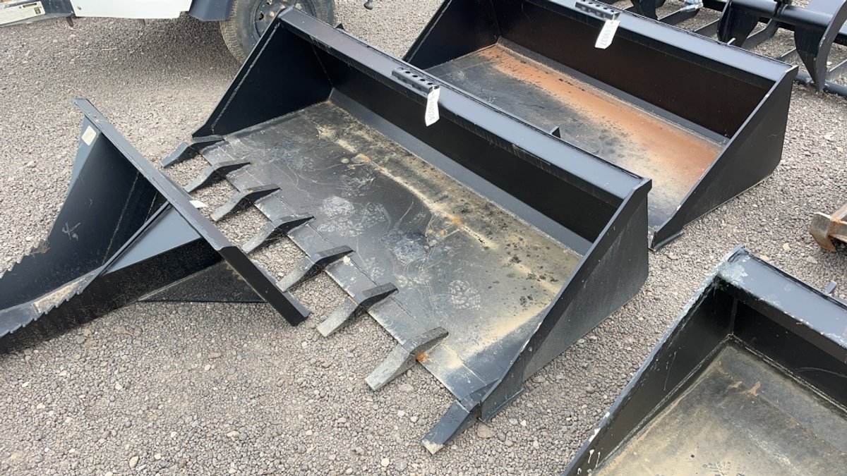 72" SKID STEER TOOTH BUCKET