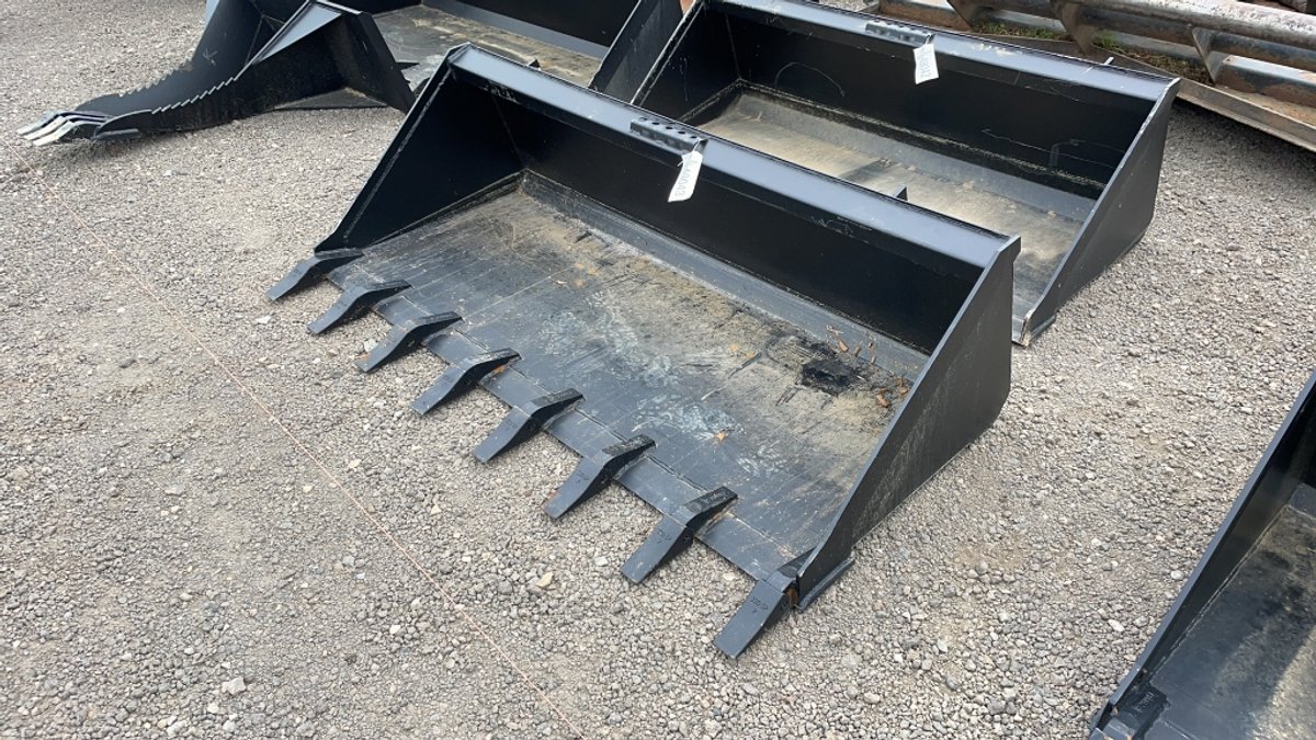 66" SKID STEER TOOTH BUCKET