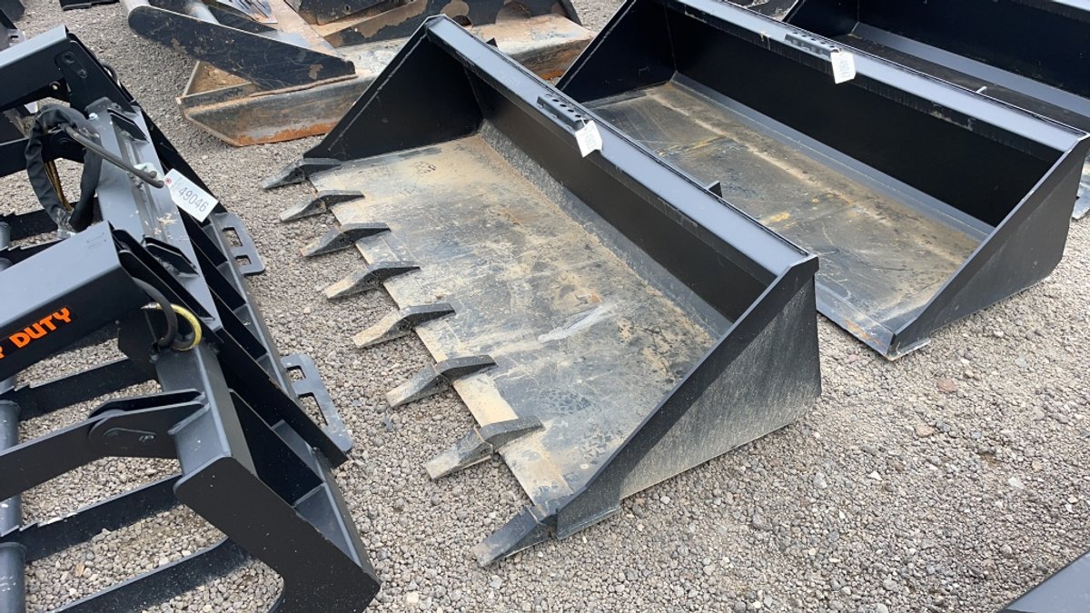 72" SKID STEER TOOTH BUCKET
