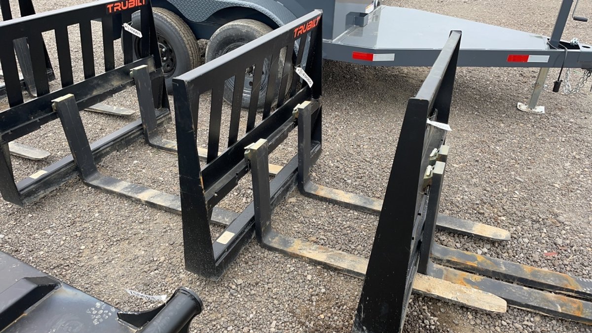 TRUBILT 42" SKID STEER PALLET FORKS