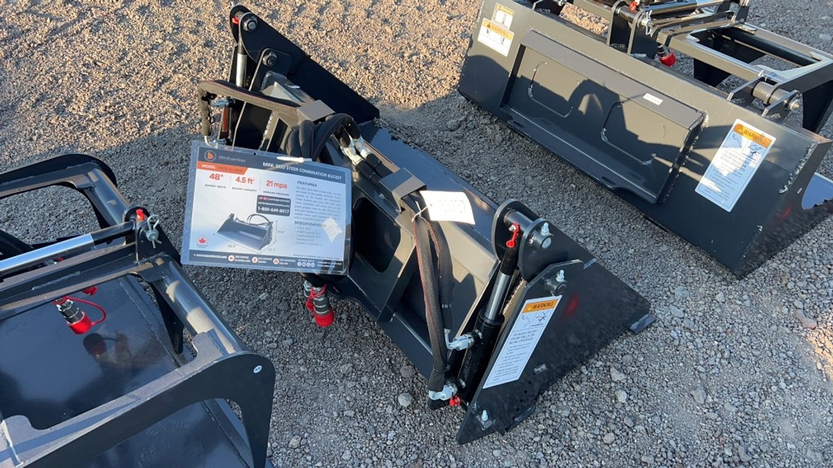 WOLVERINE 48" DINGO 4 IN 1 BUCKET
