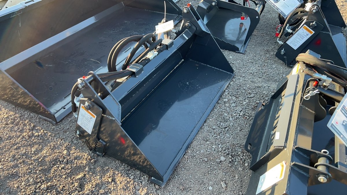 WOLVERINE 48" DINGO 4 IN 1 BUCKET