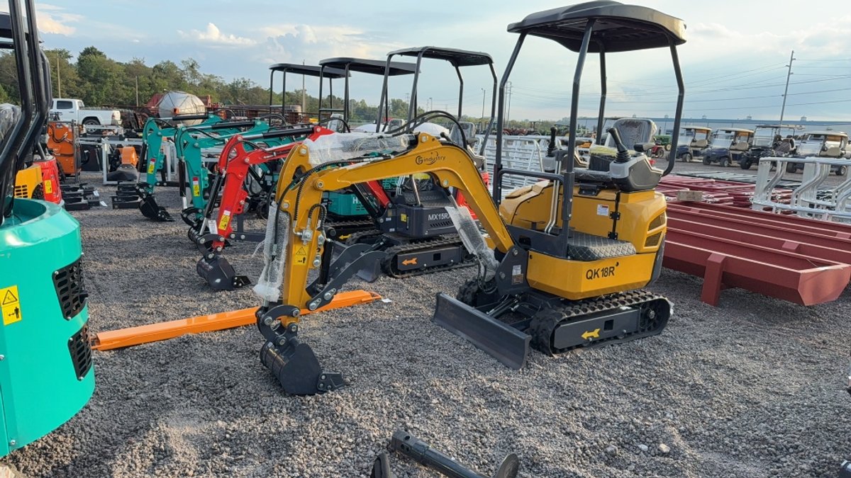 2025 CFG QK18R MINI EXCAVATOR
