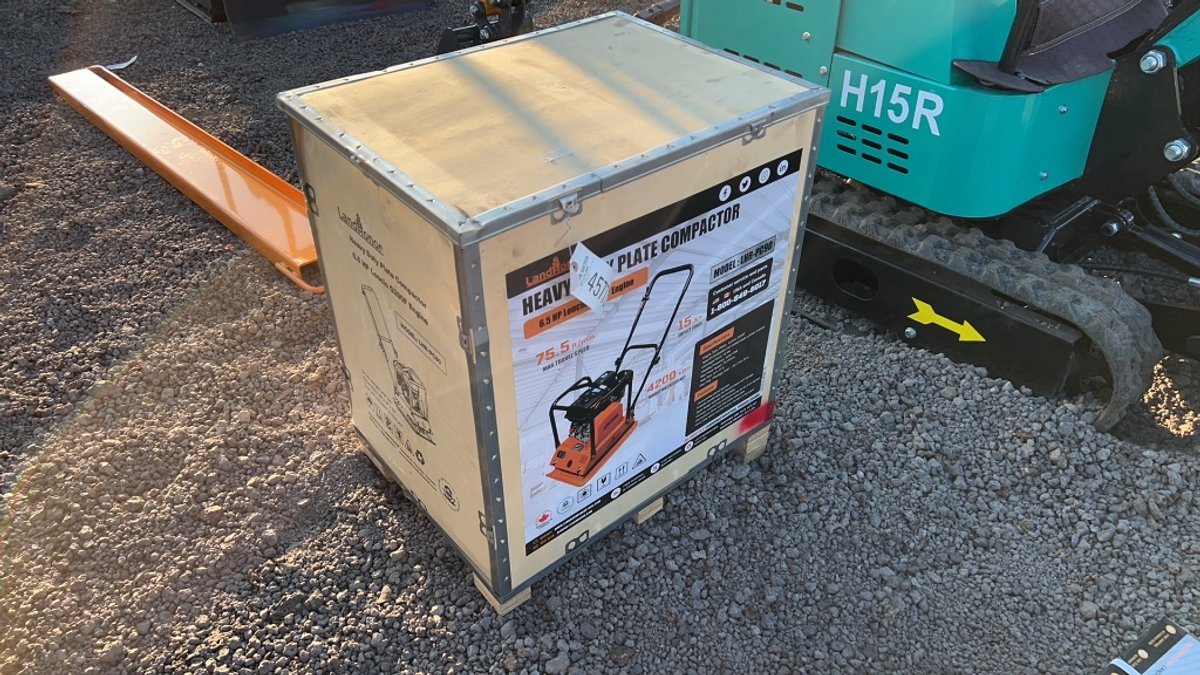 LANDHONOR PLATE COMPACTOR